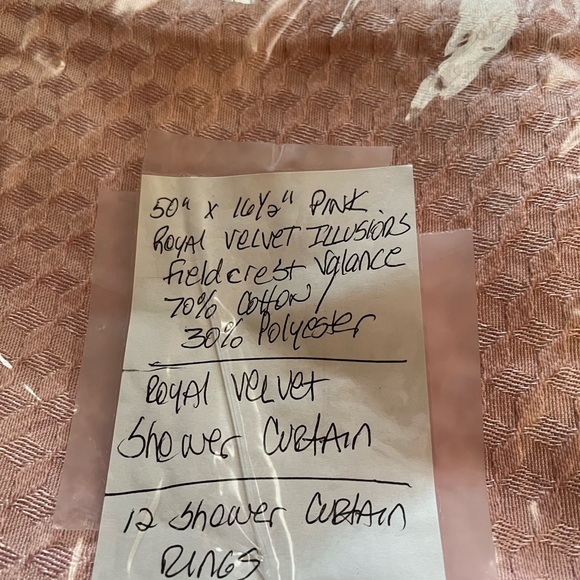 COPY - Shower curtain, rings & Window valance. - Picture 2 of 3